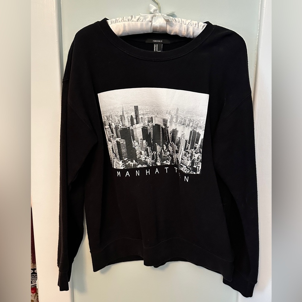Forever 21 “Manhattan” sweatshirt #0008